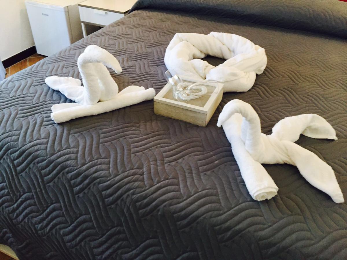 サレルノ Cuscino E Cornetto Bed & Breakfast エクステリア 写真